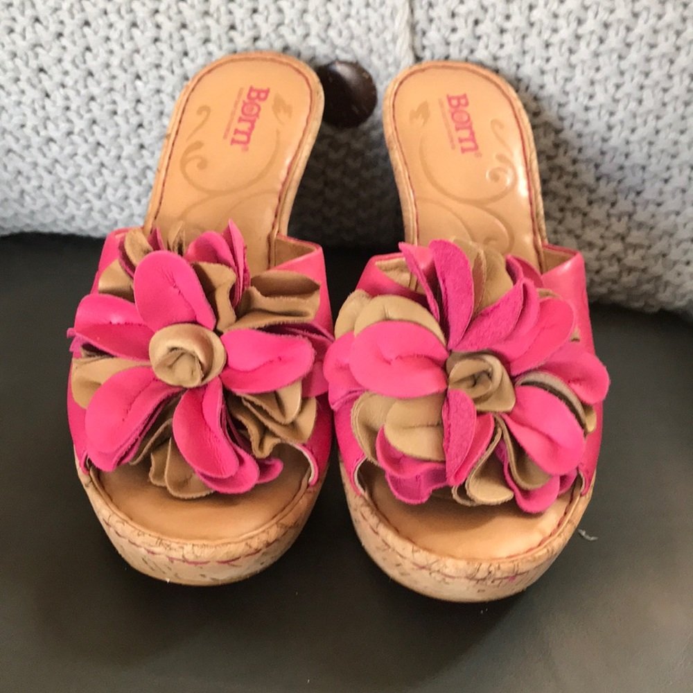 Born hot pink leather wedge sandals size 8
